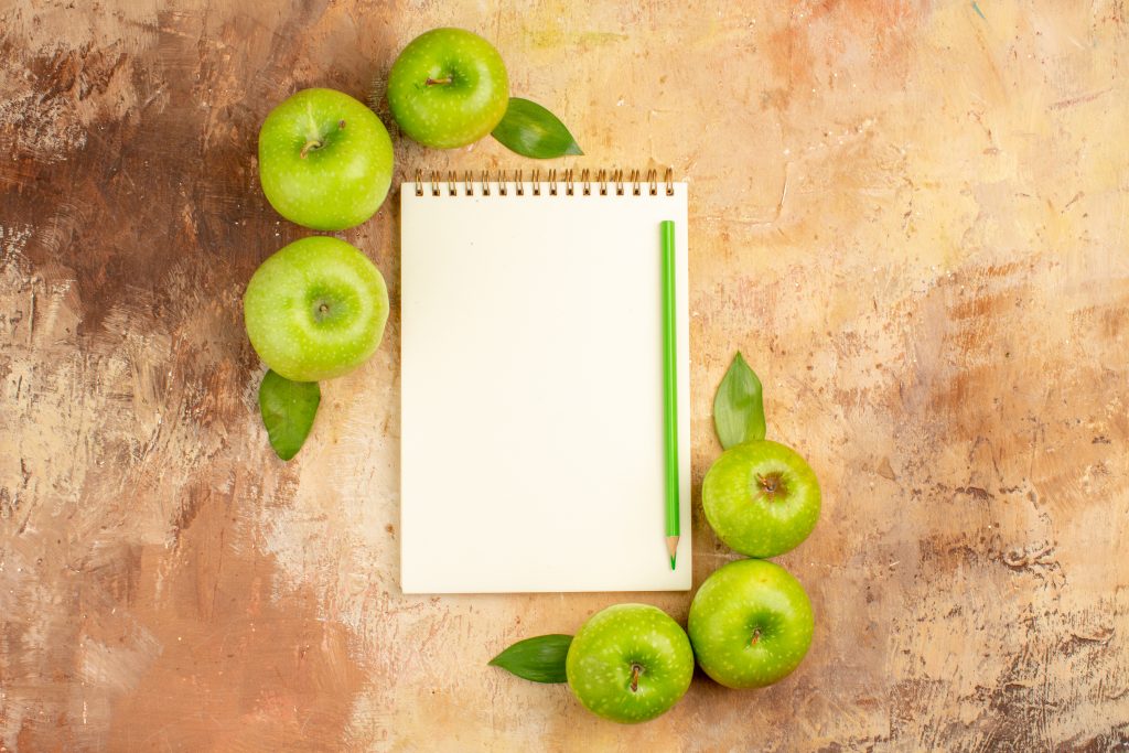 Health benefits of fresh green apples